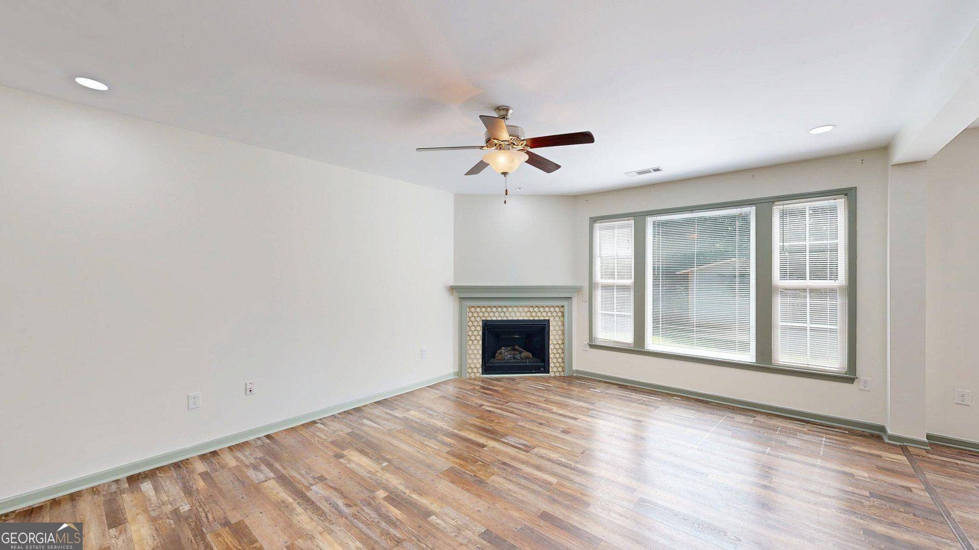 Powder Springs, GA 30127,2499 Sinclair TRCE