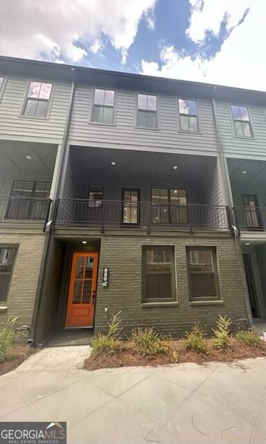 Atlanta, GA 30316,950 Hughley CIR #100