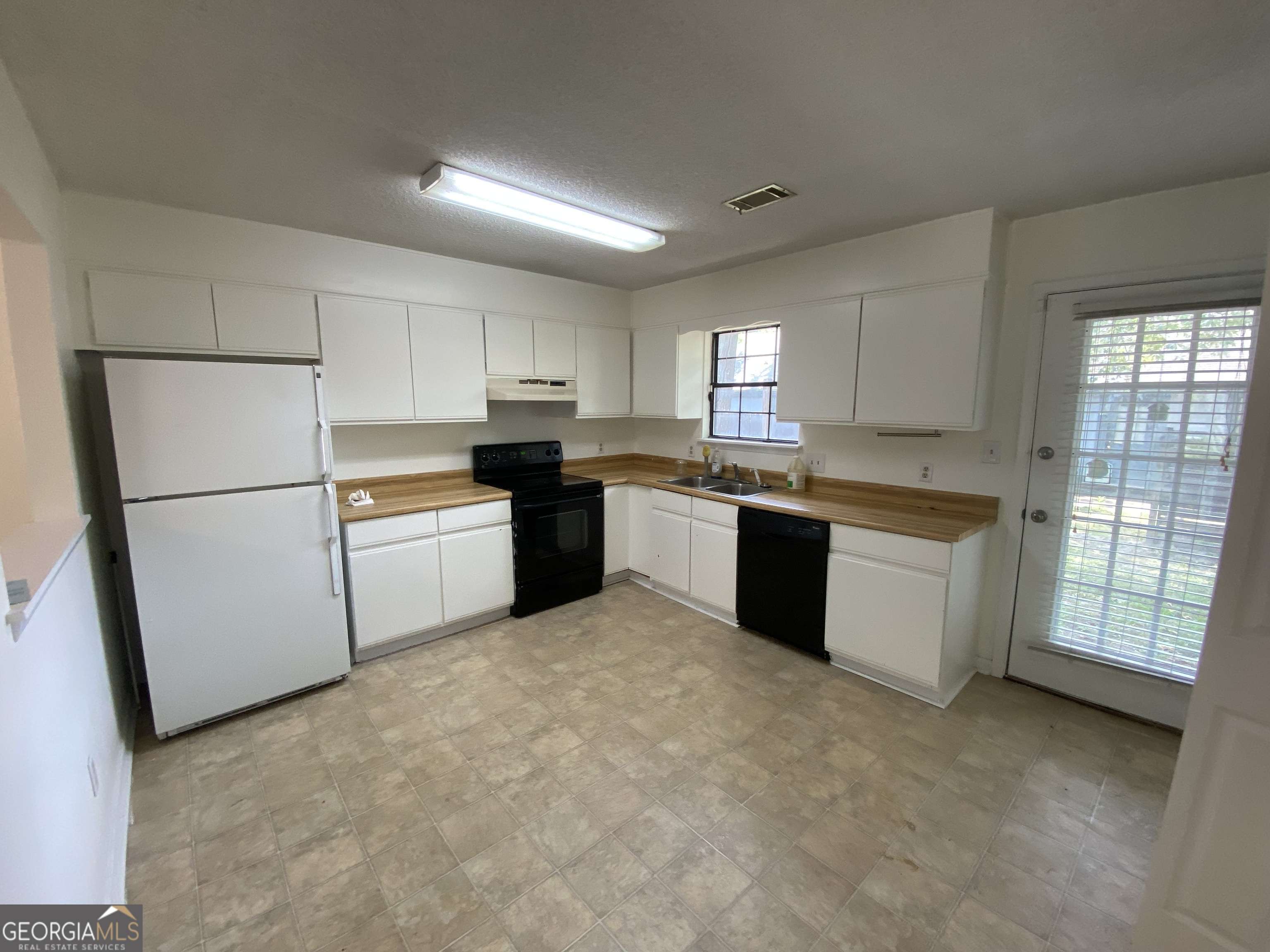 Warner Robins, GA 31088,506 Tallulah TRL