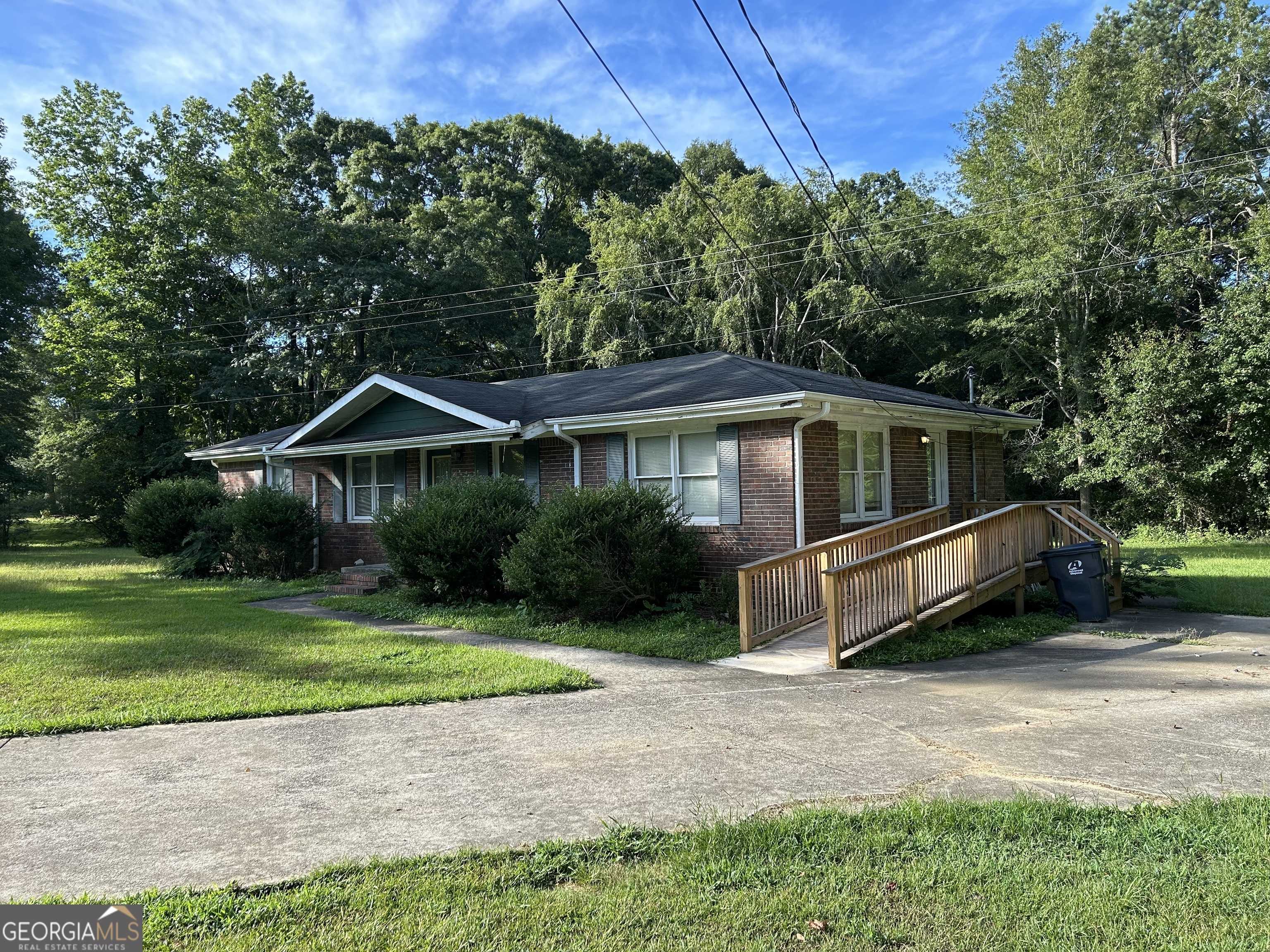 Rutledge, GA 30663,239 E Atlanta HWY