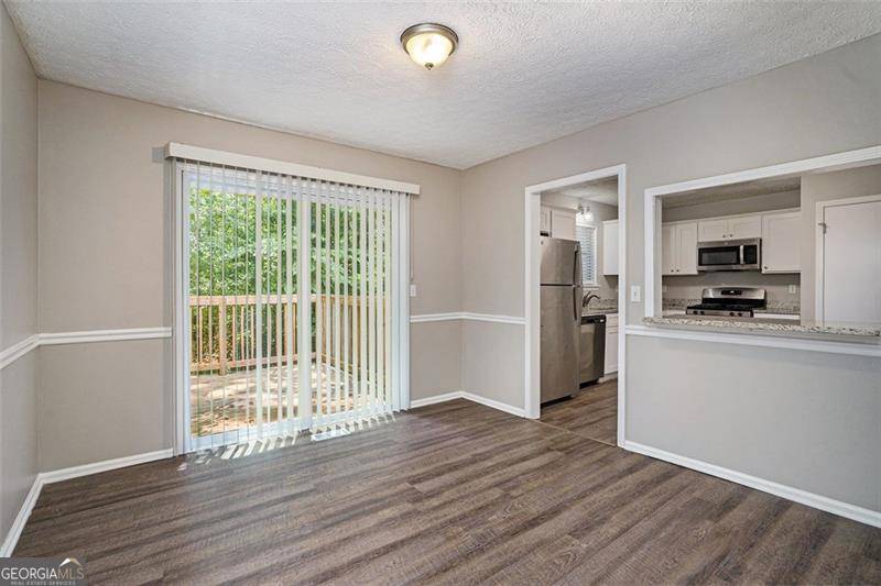 Dallas, GA 30157,80 MILL LN