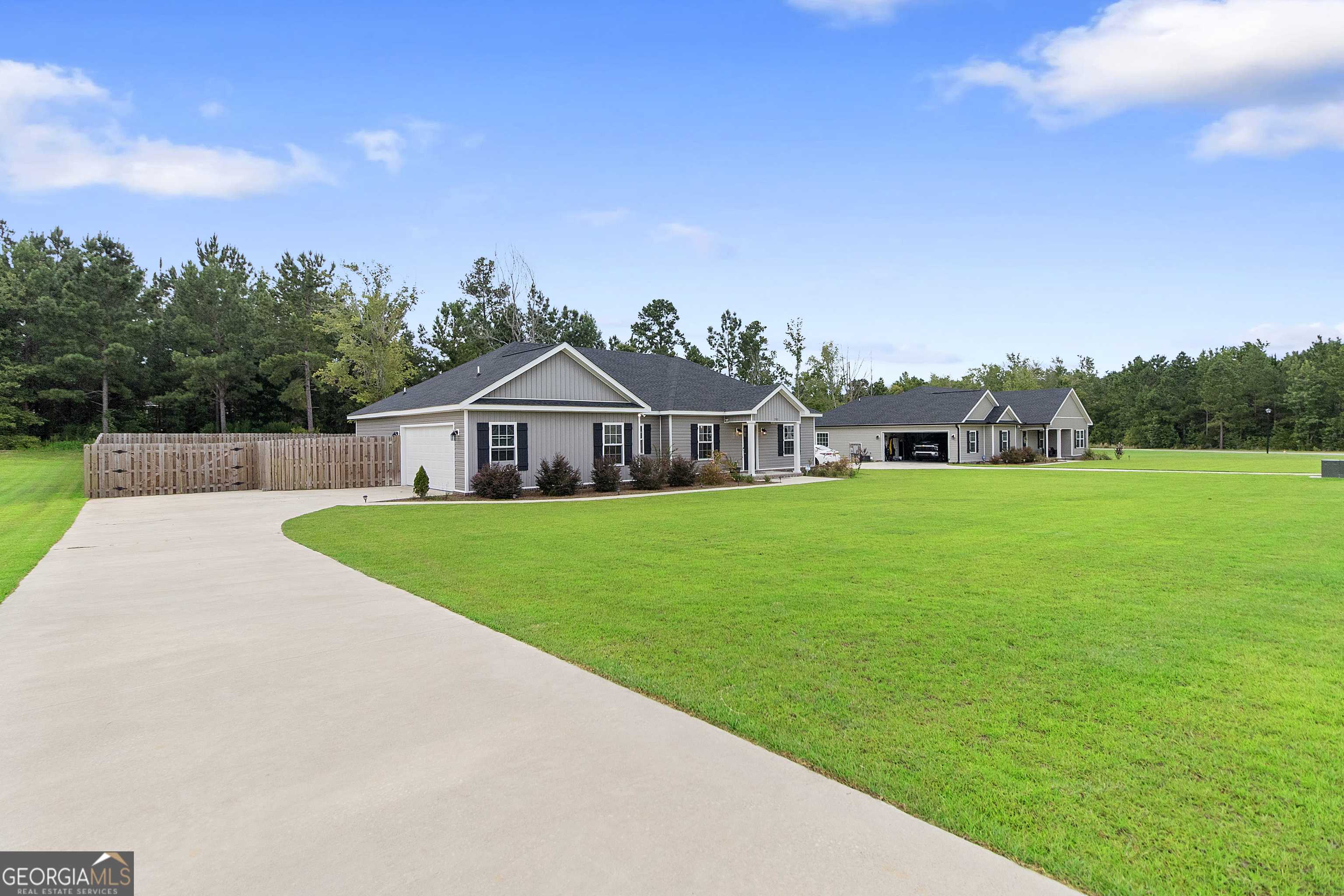 Statesboro, GA 30458,292 Tavern LN