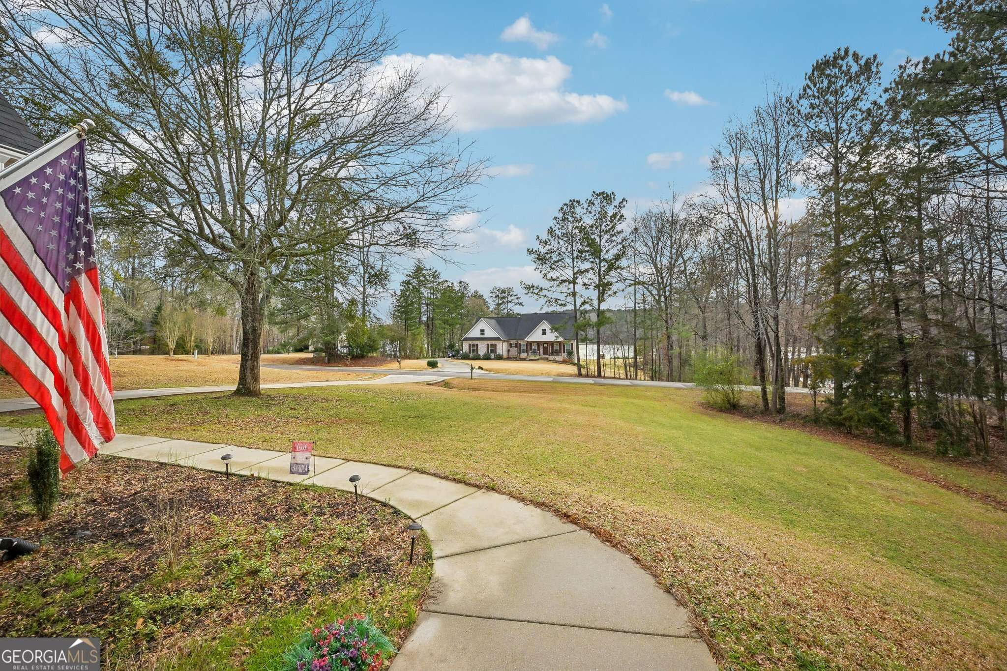 Jackson, GA 30233,572 Harbour Shores DR