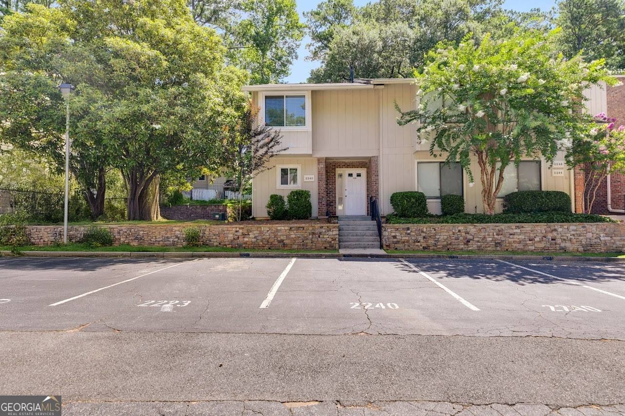 Marietta, GA 30067,2240 Runnymead RDG SE