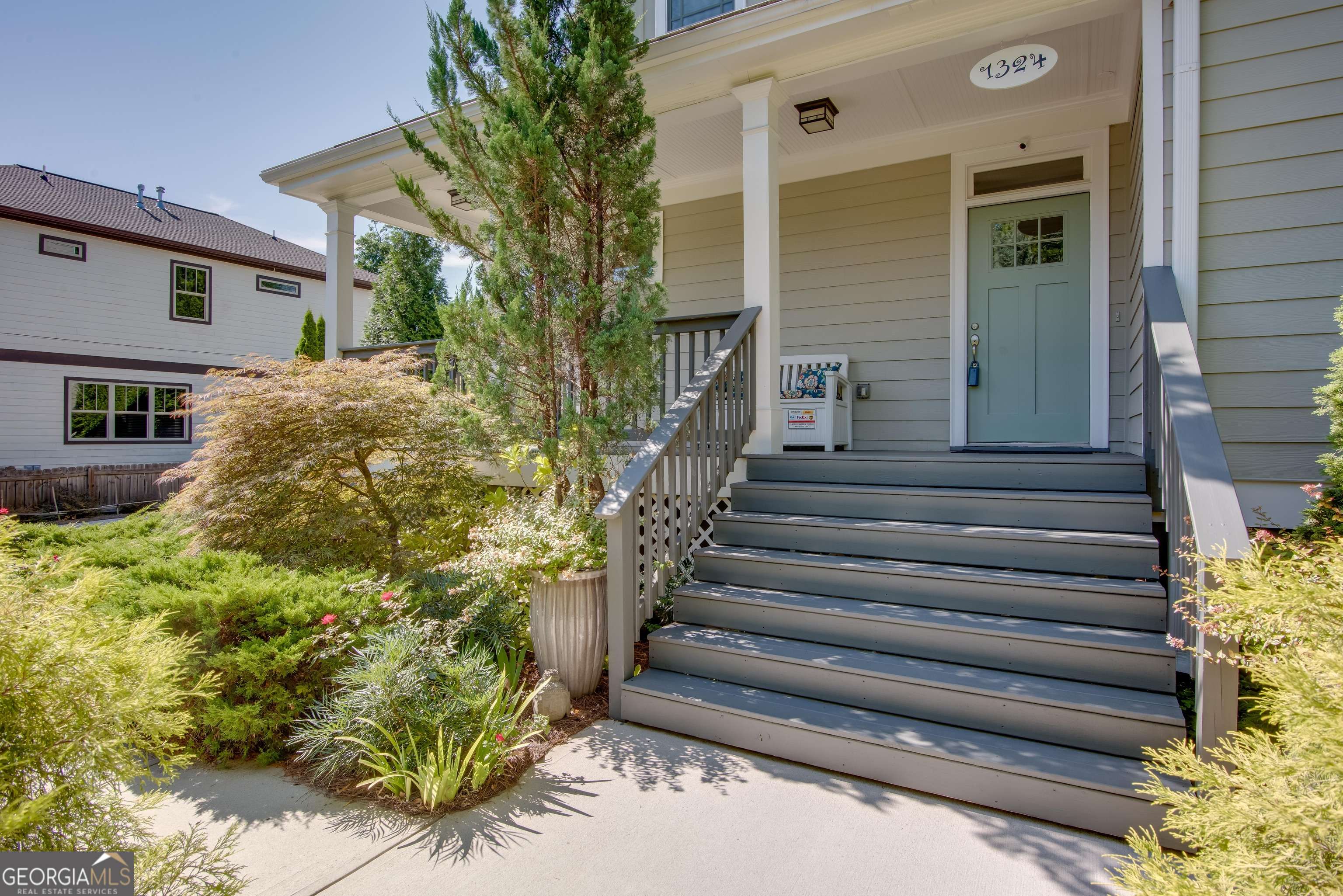 East Point, GA 30344,1324 Cambridge AVE