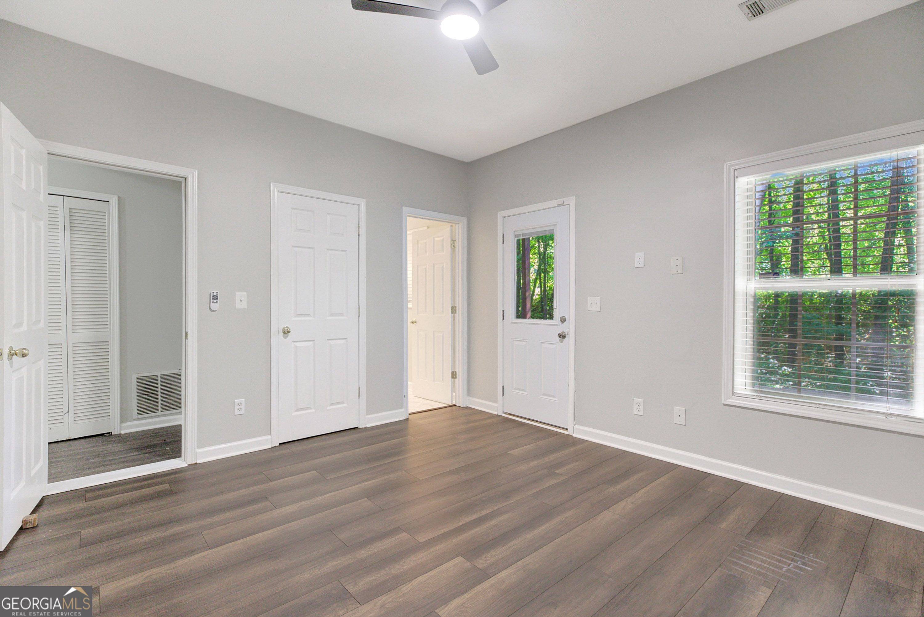 Scottdale, GA 30079,537 Lantern Wood DR
