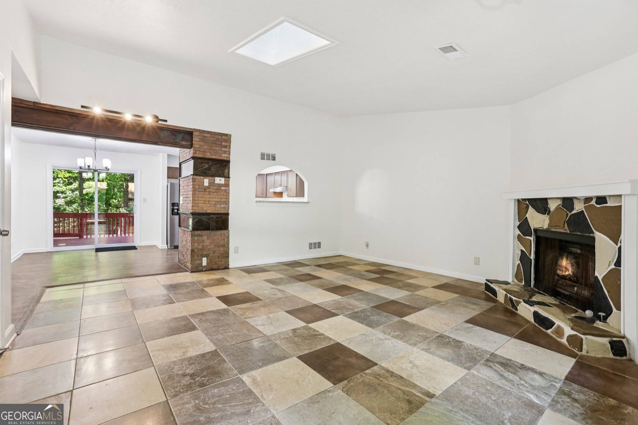 Norcross, GA 30093,592 Pebble Creek DR