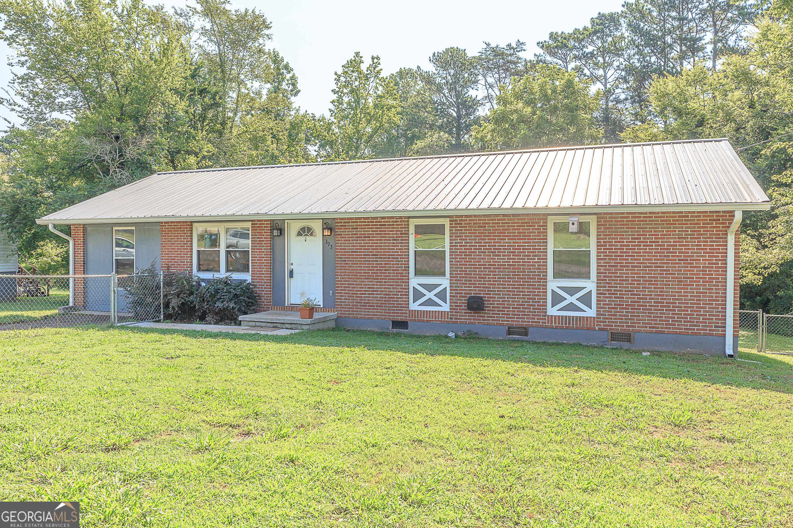 Lafayette, GA 30728,393 Wisteria RD