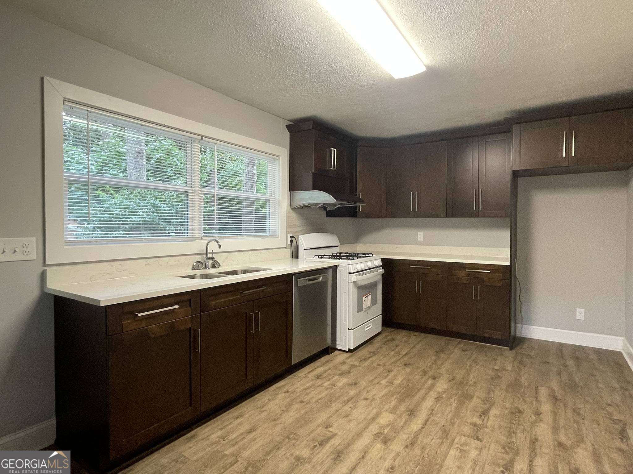 Atlanta, GA 30340,3521 Raymond DR