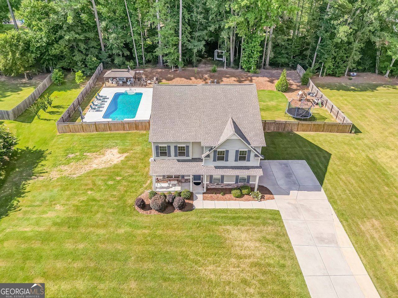Calhoun, GA 30701,405 BENSTONE DR NE