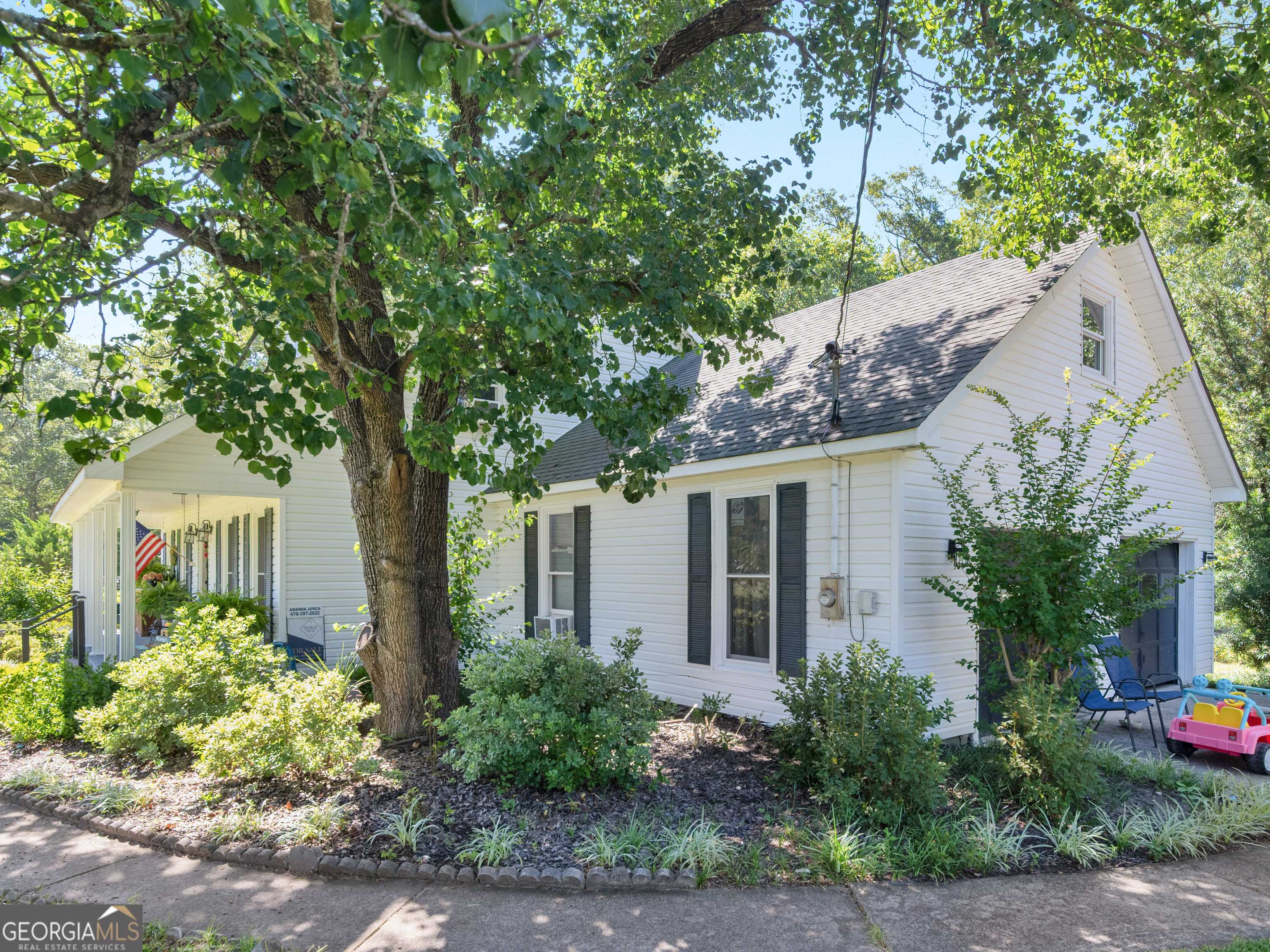Lizella, GA 31052,3636 W Point CIR