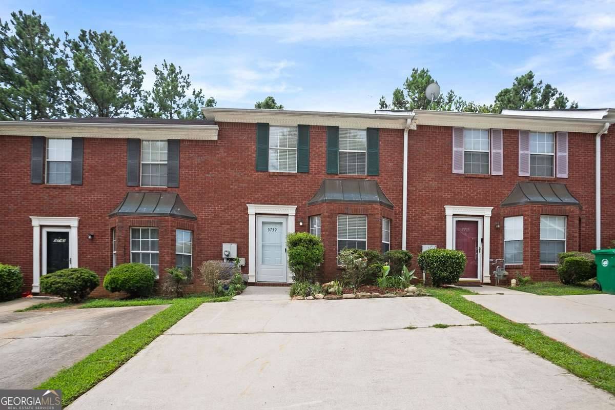 Lithonia, GA 30058,5739 Windfall LN