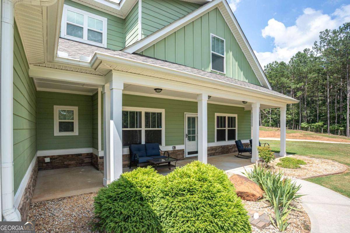 Gillsville, GA 30543,2218 Carson Segars RD