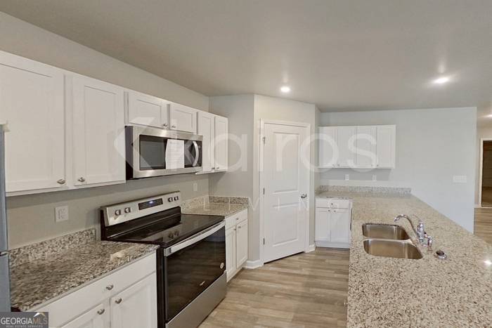 Warner Robins, GA 31093,130 Martin Mill TRL