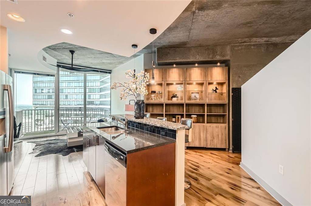 Atlanta, GA 30308,400 W Peachtree ST NW #2614