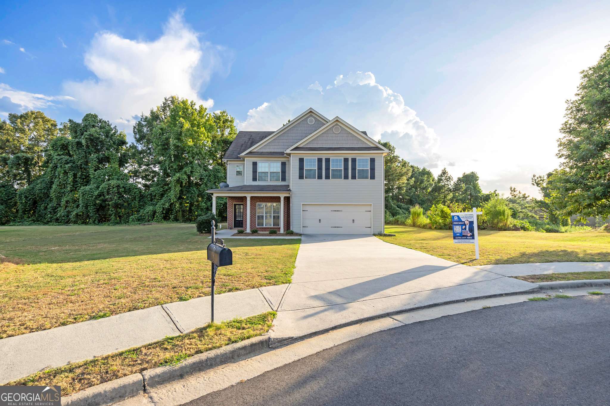 Loganville, GA 30052,1233 St James PL