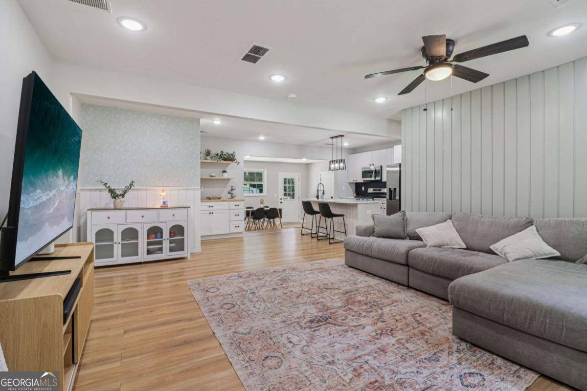 Decatur, GA 30033,2467 Fernleaf LN