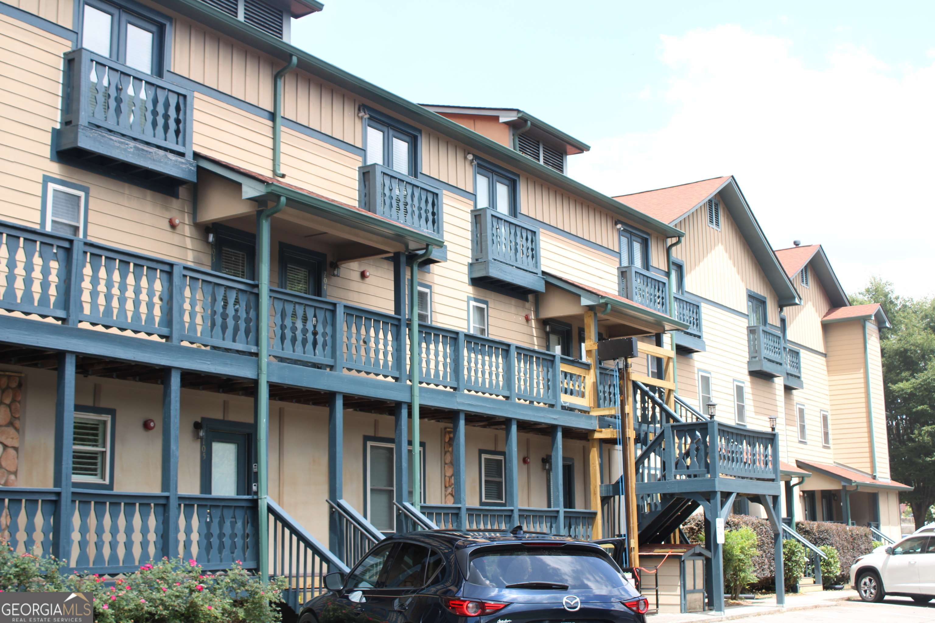 Helen, GA 30545,26-204 Midway ST #203 DOOR #204