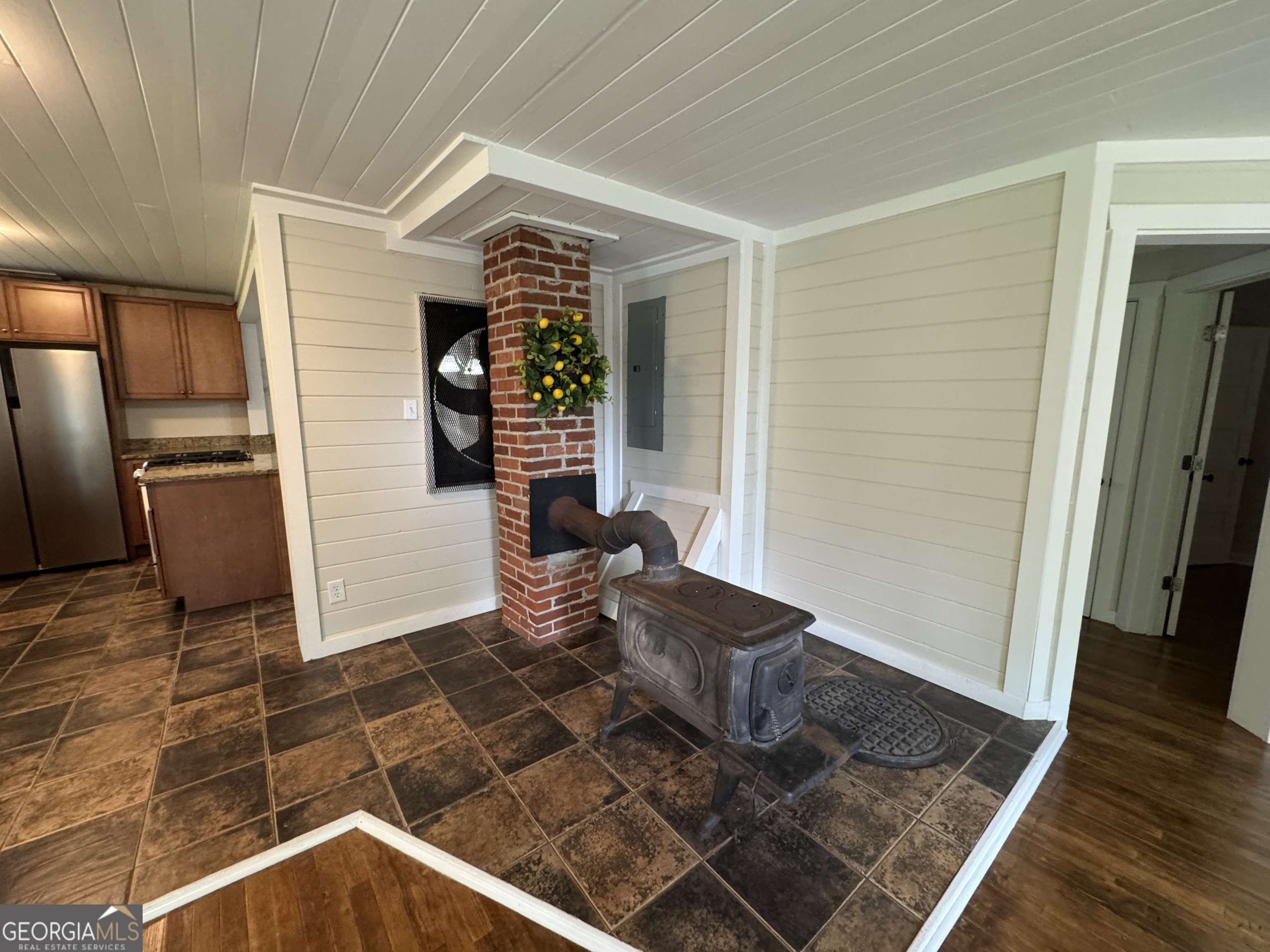 Ellijay, GA 30540,66 Logan LN