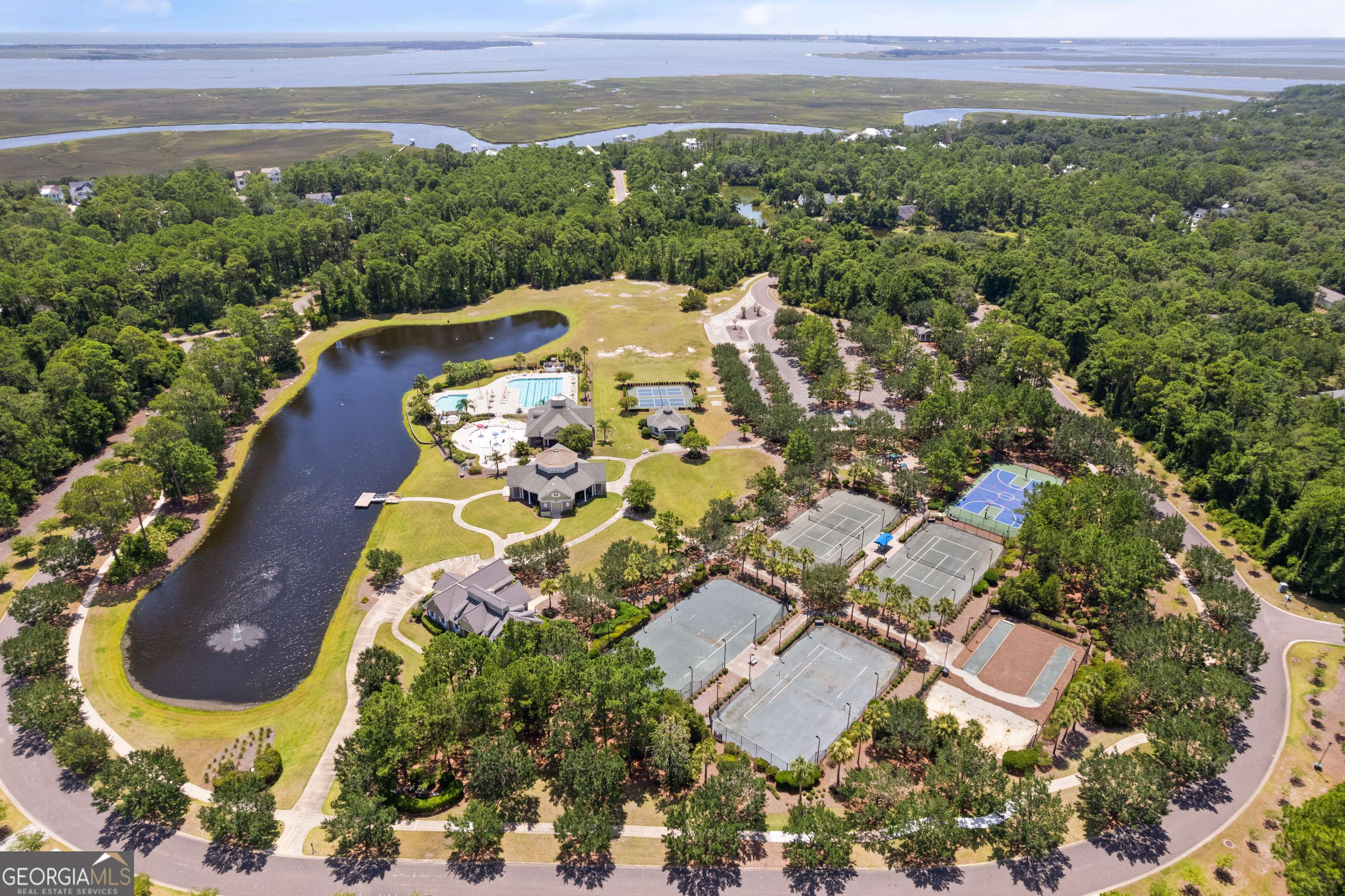 St. Marys, GA 31558,102 Clubhouse CIR