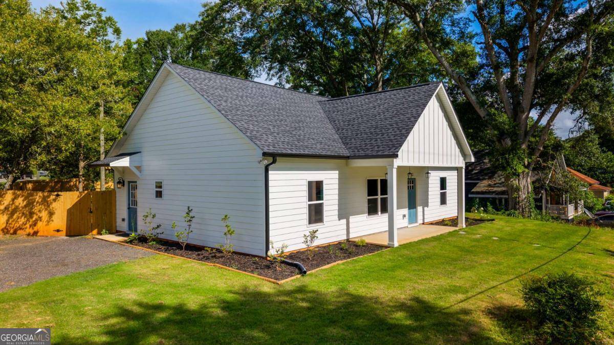 Newnan, GA 30263,12 New ST