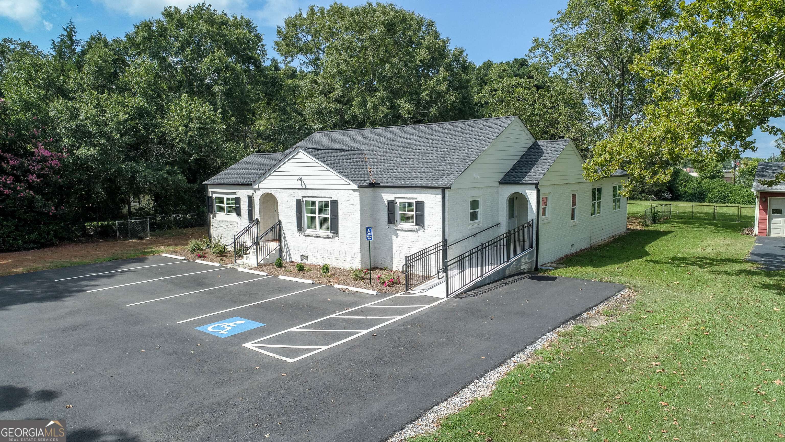 Locust Grove, GA 30248,3536 Highway 42 S