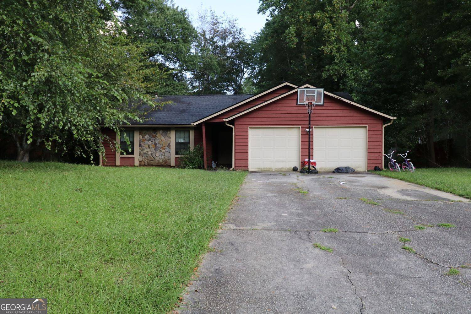 Riverd, GA 30296,1090 Pond Ridge Drive DR