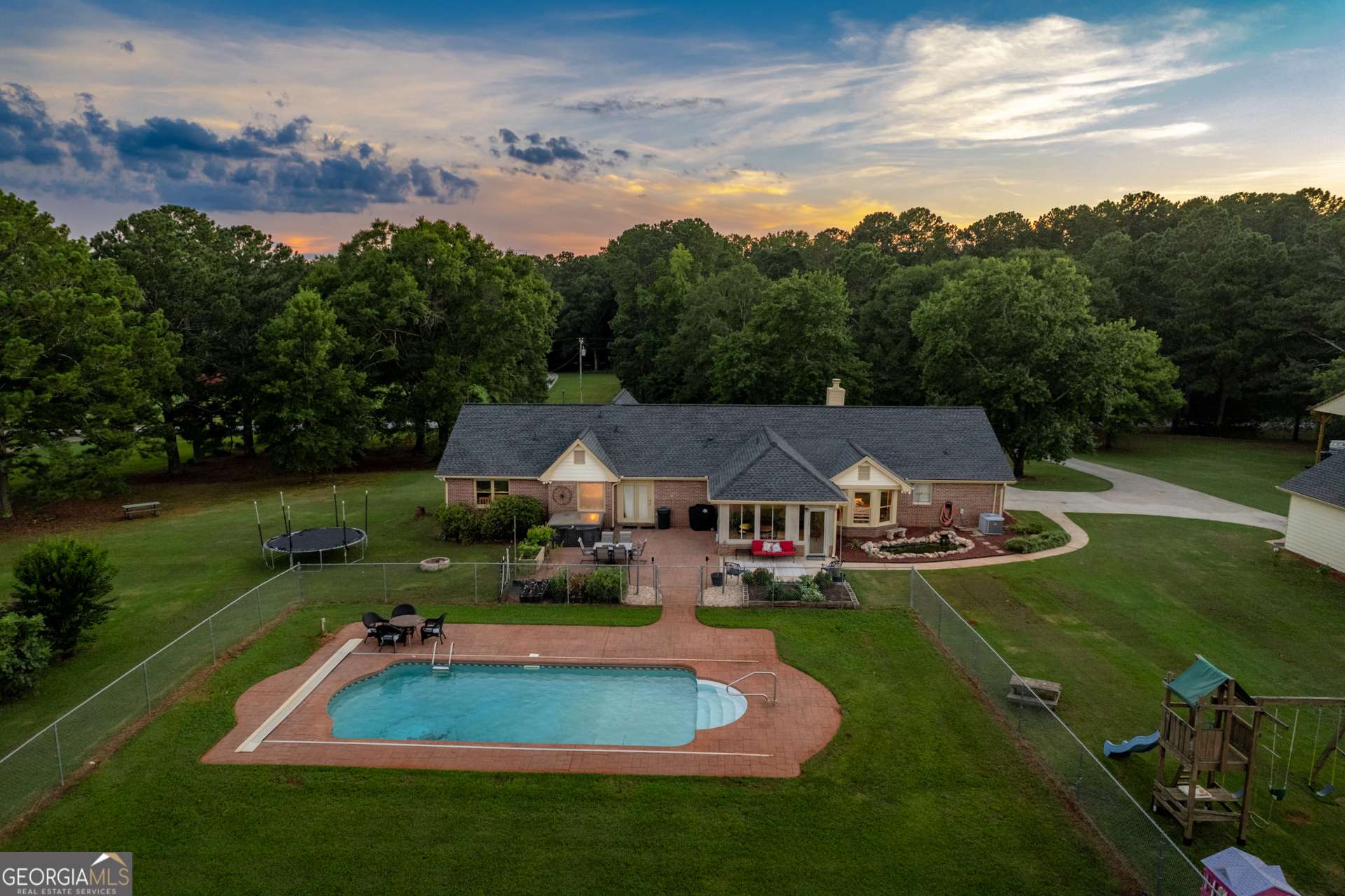 Covington, GA 30014,105 Breedlove LN