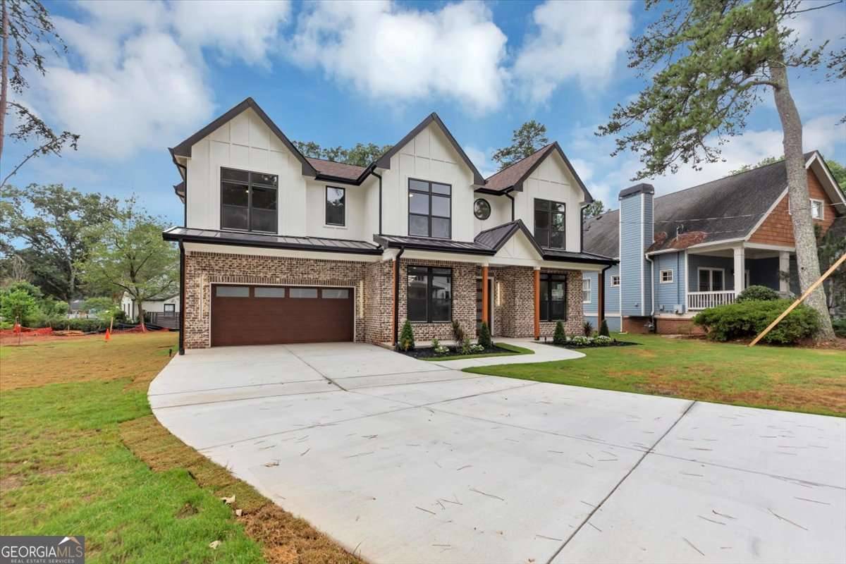 Atlanta, GA 30317,2877 Alexa AVE SE