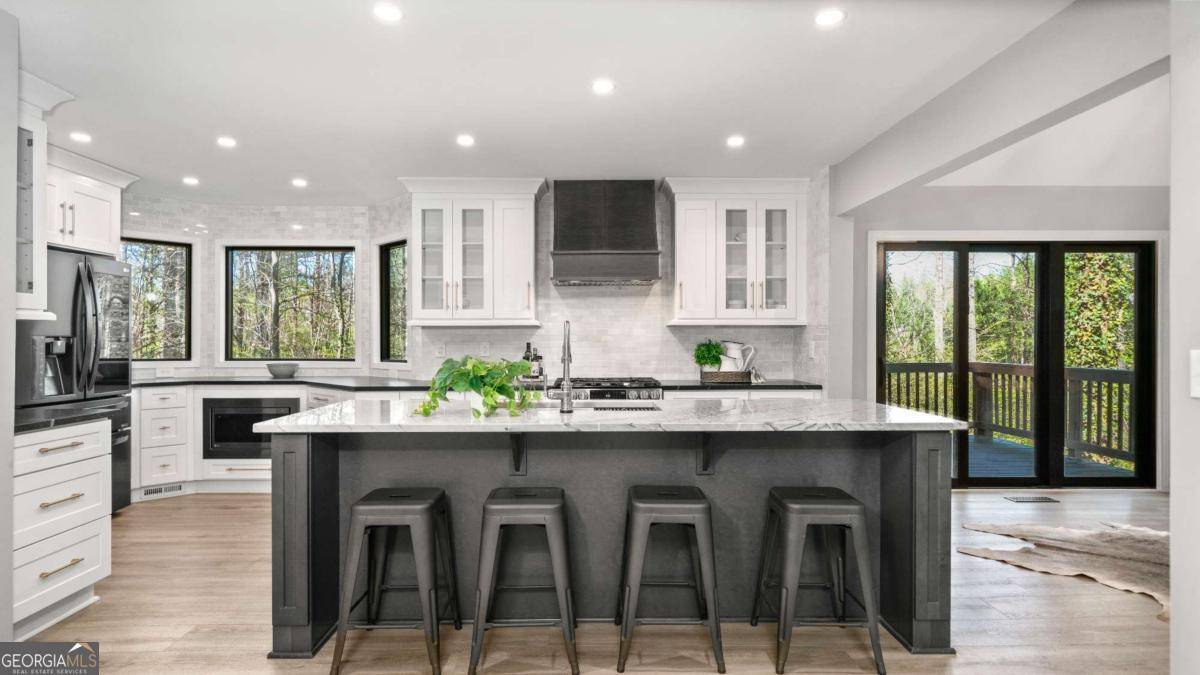 Marietta, GA 30068,870 Mitsy Ridge DR