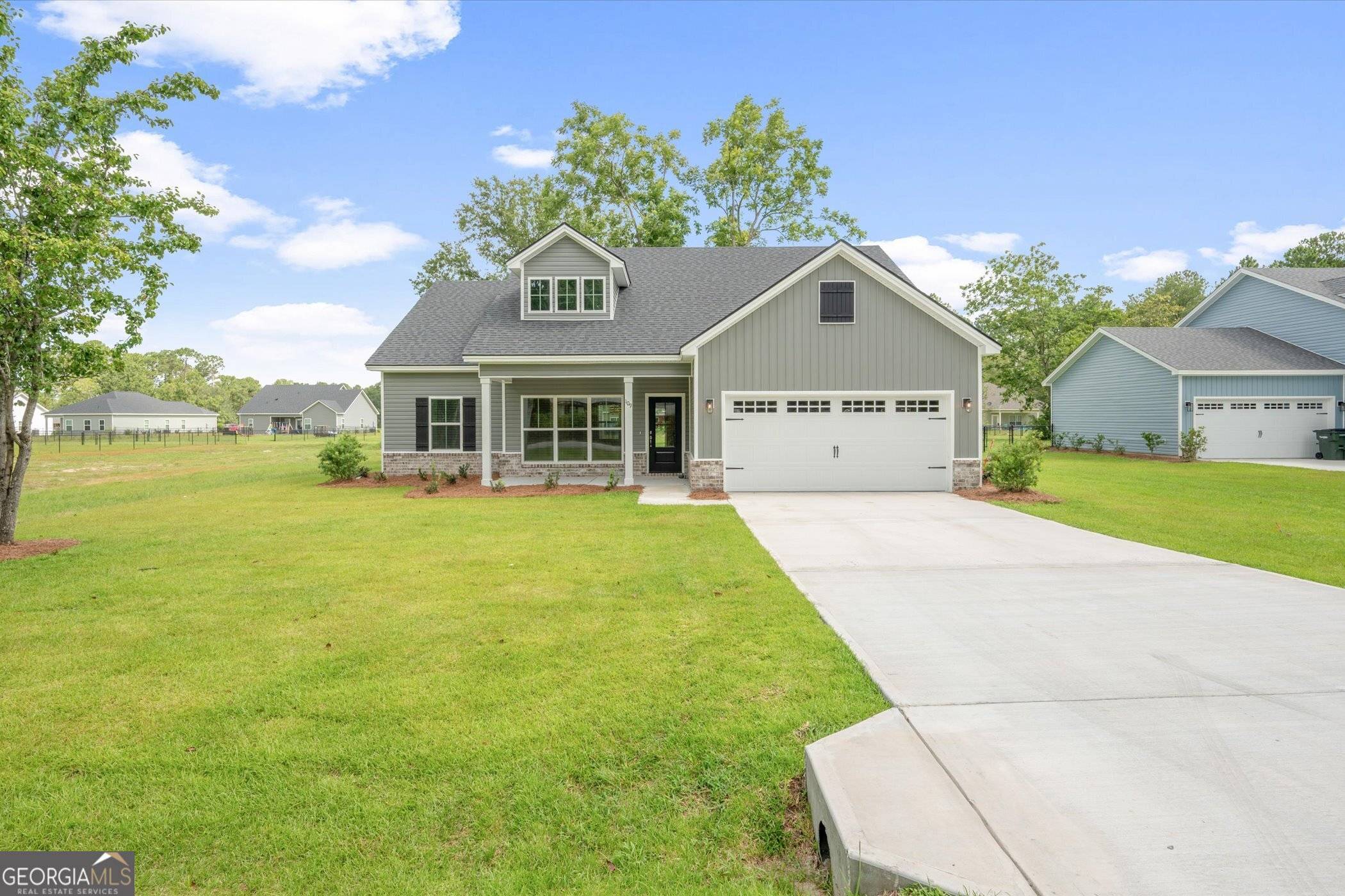 Pembroke, GA 31321,109 Ennis RD