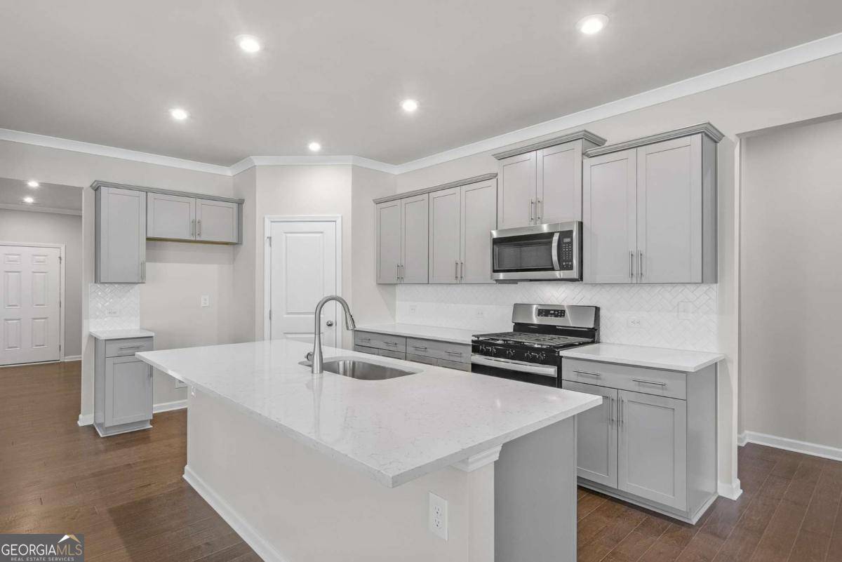 Fairburn, GA 30213,452 Village LN