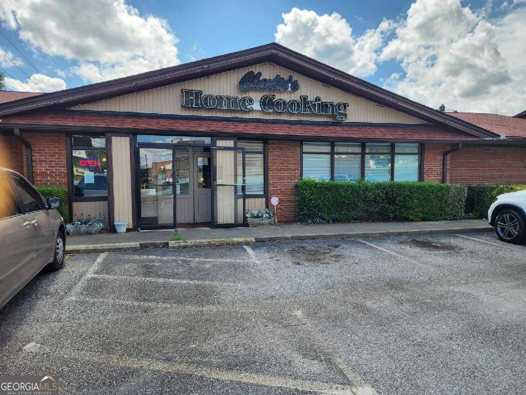 Monroe, GA 30655,1102 W. Spring ST