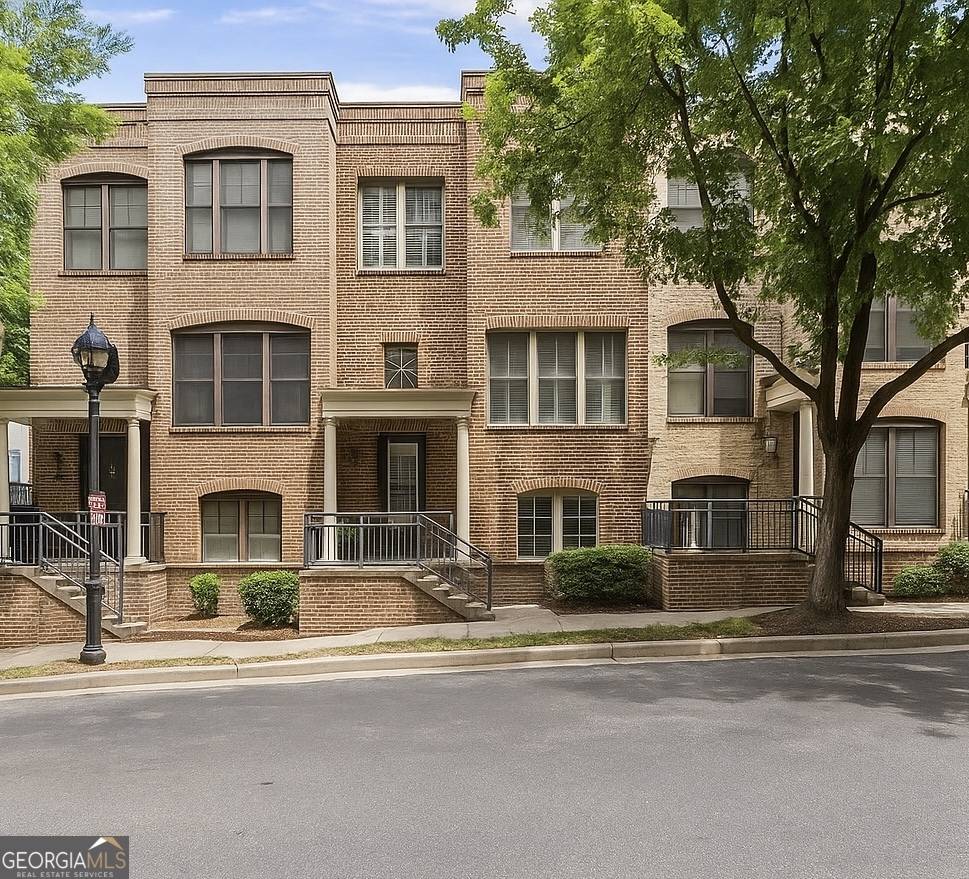 Atlanta, GA 30324,710 Cosmopolitan DR NE #710