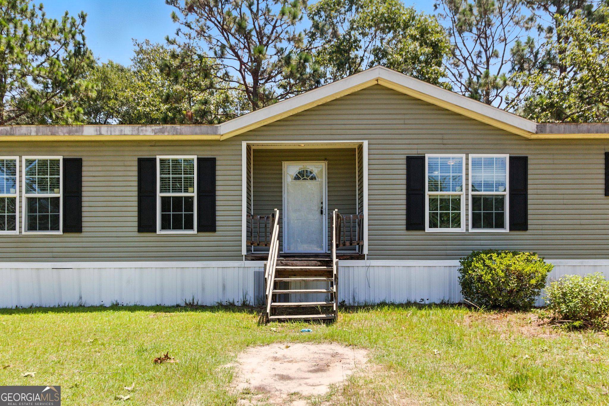 Jesup, GA 31545,157 Cheyenne Ct S CT
