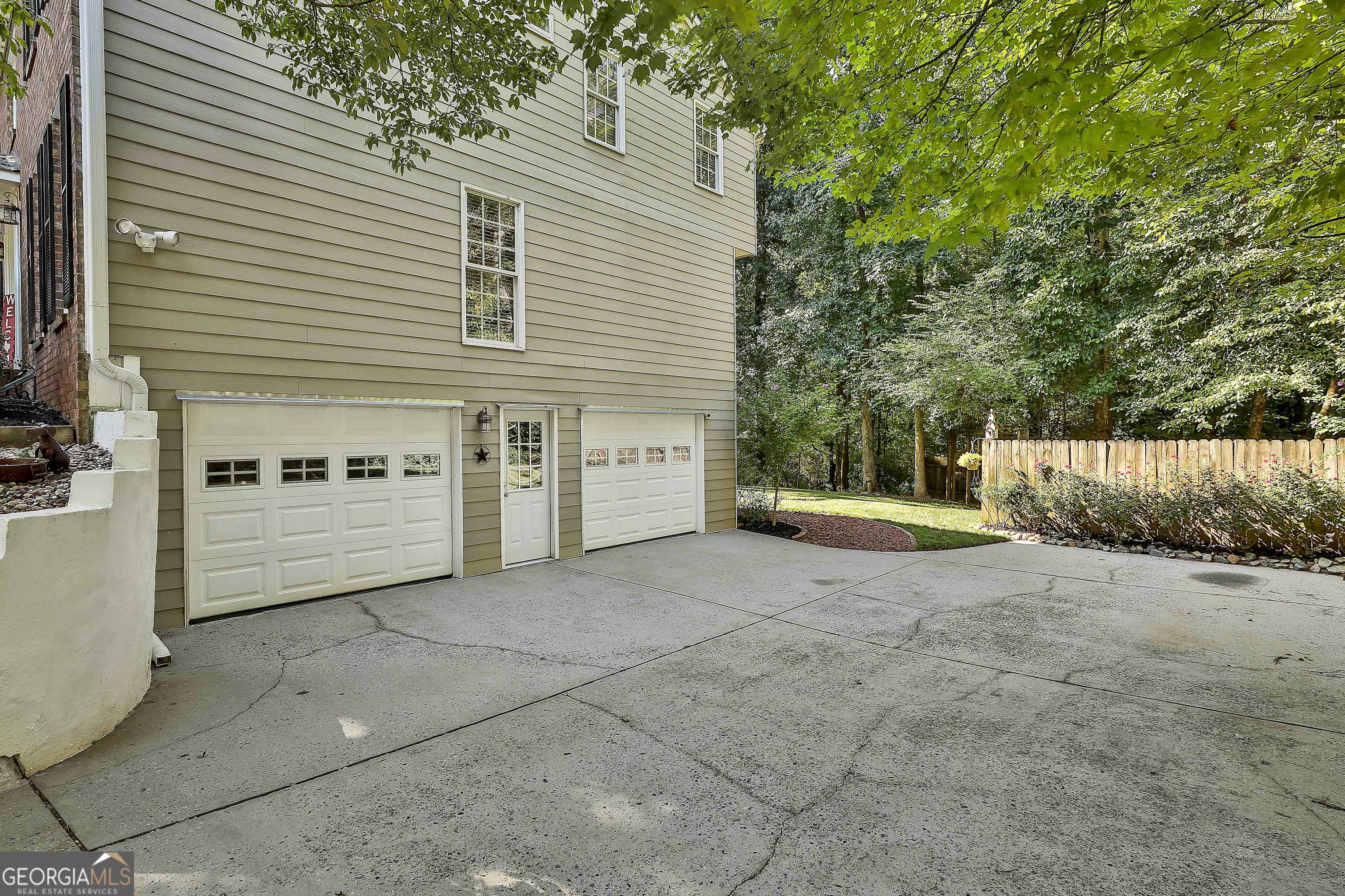 Peachtree City, GA 30269,307 Walnut Grove RD