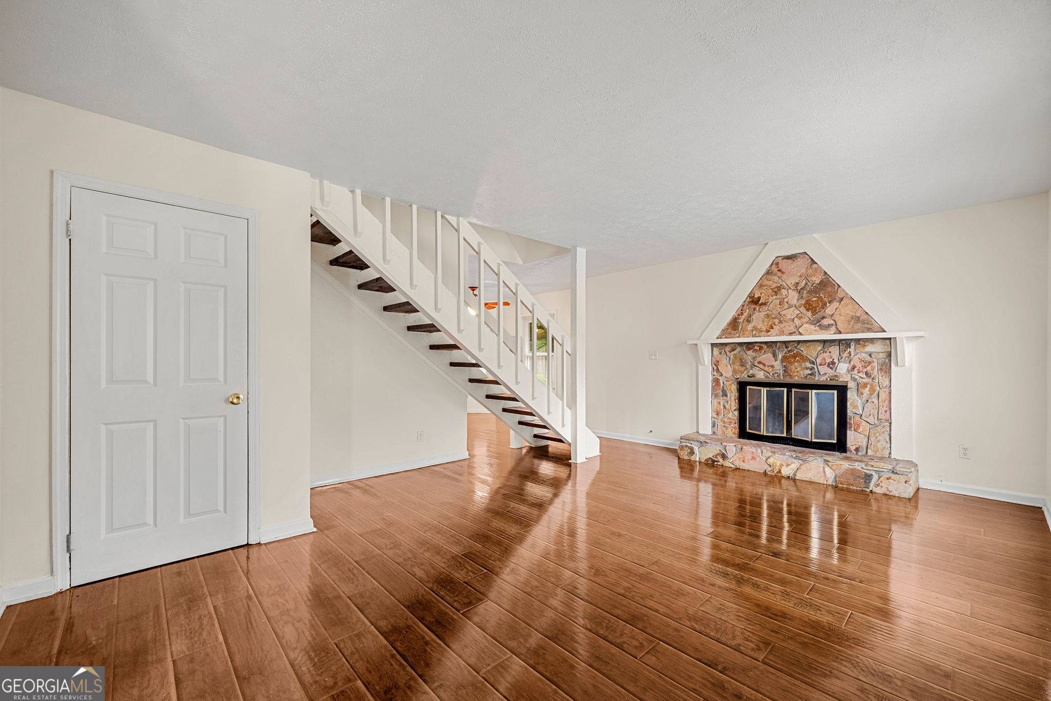 Riverdale, GA 30296,6400 Oak Chase LN