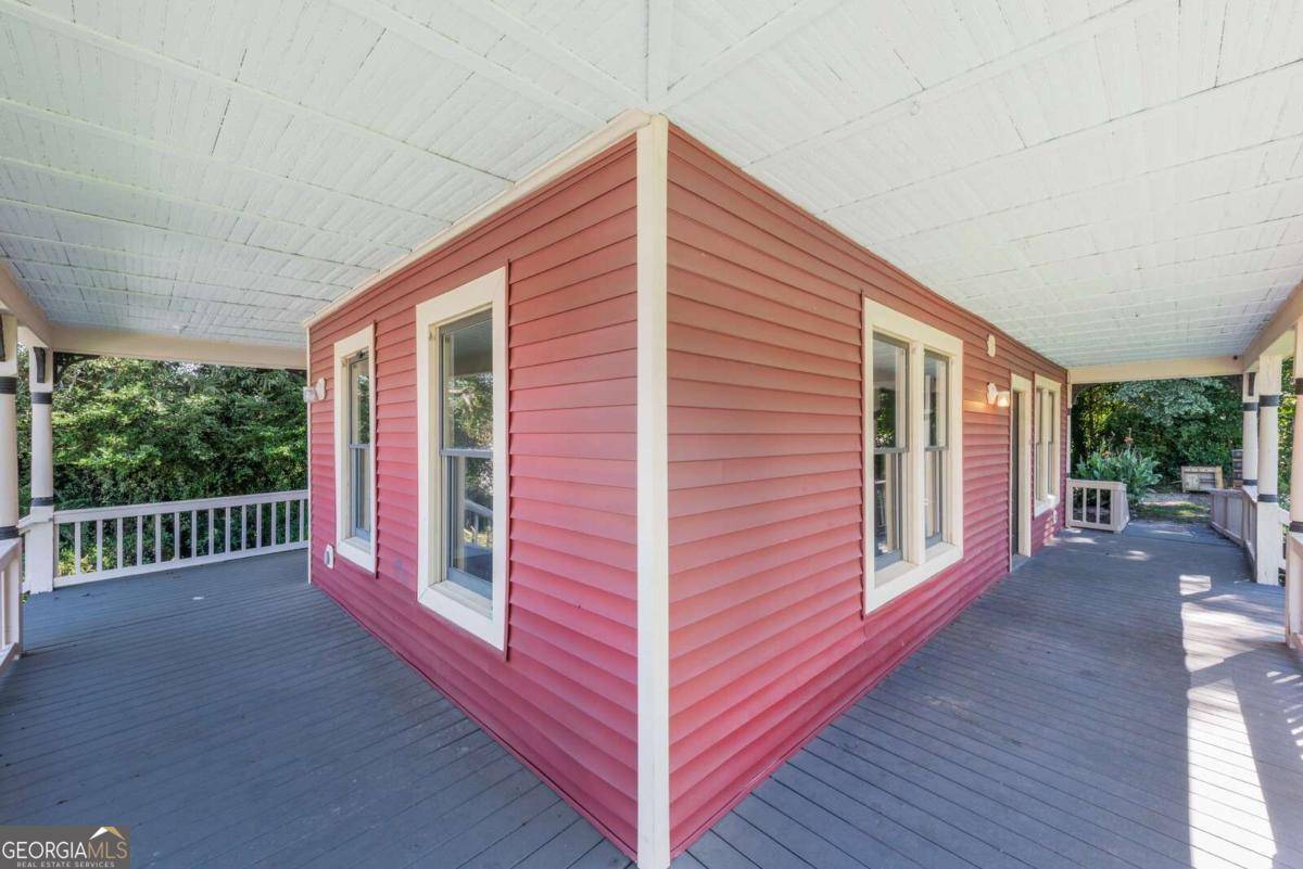 Newnan, GA 30263,52 Field ST