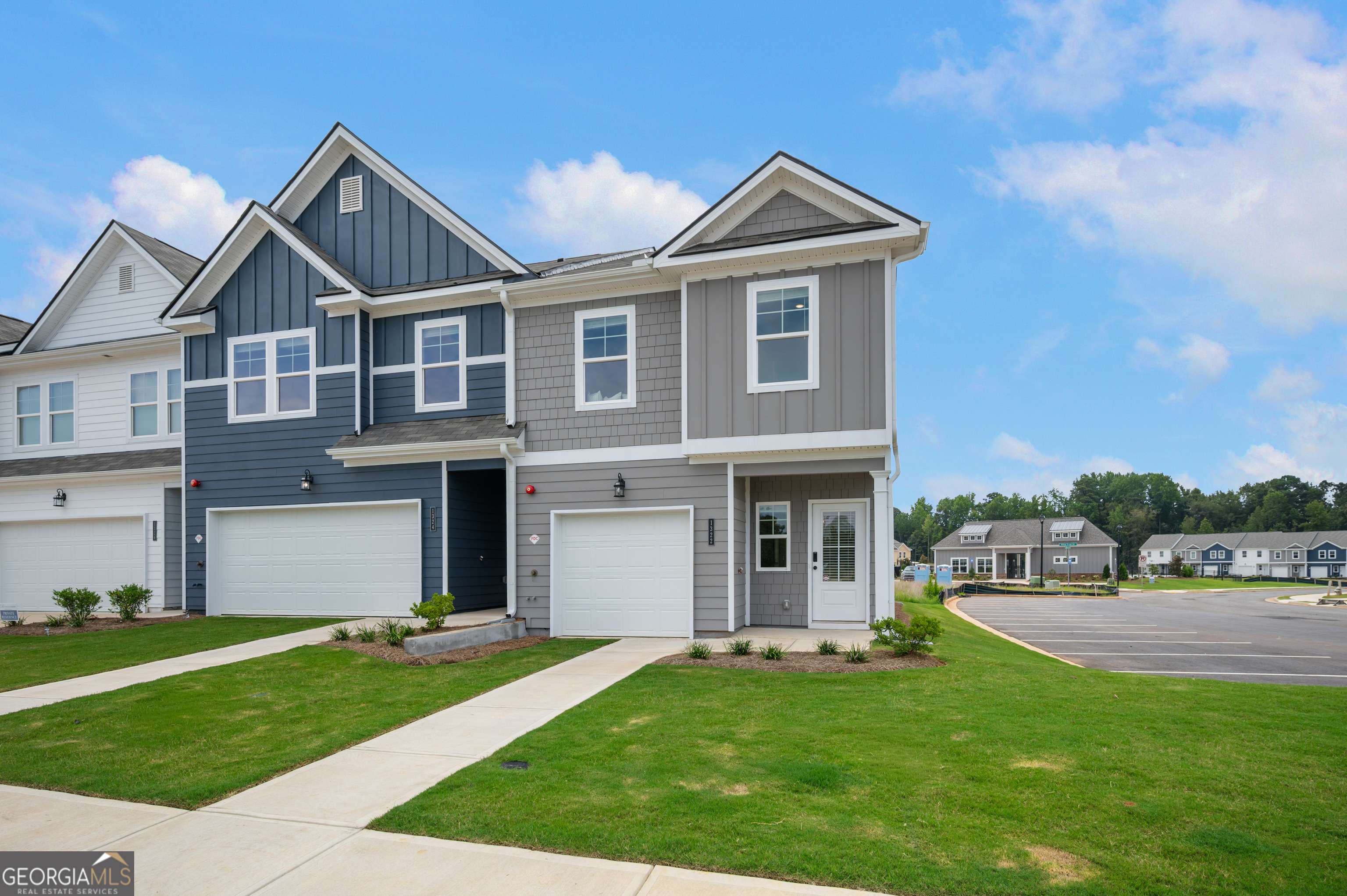 Jonesboro, GA 30238,9474 Pinecrest PATH #324