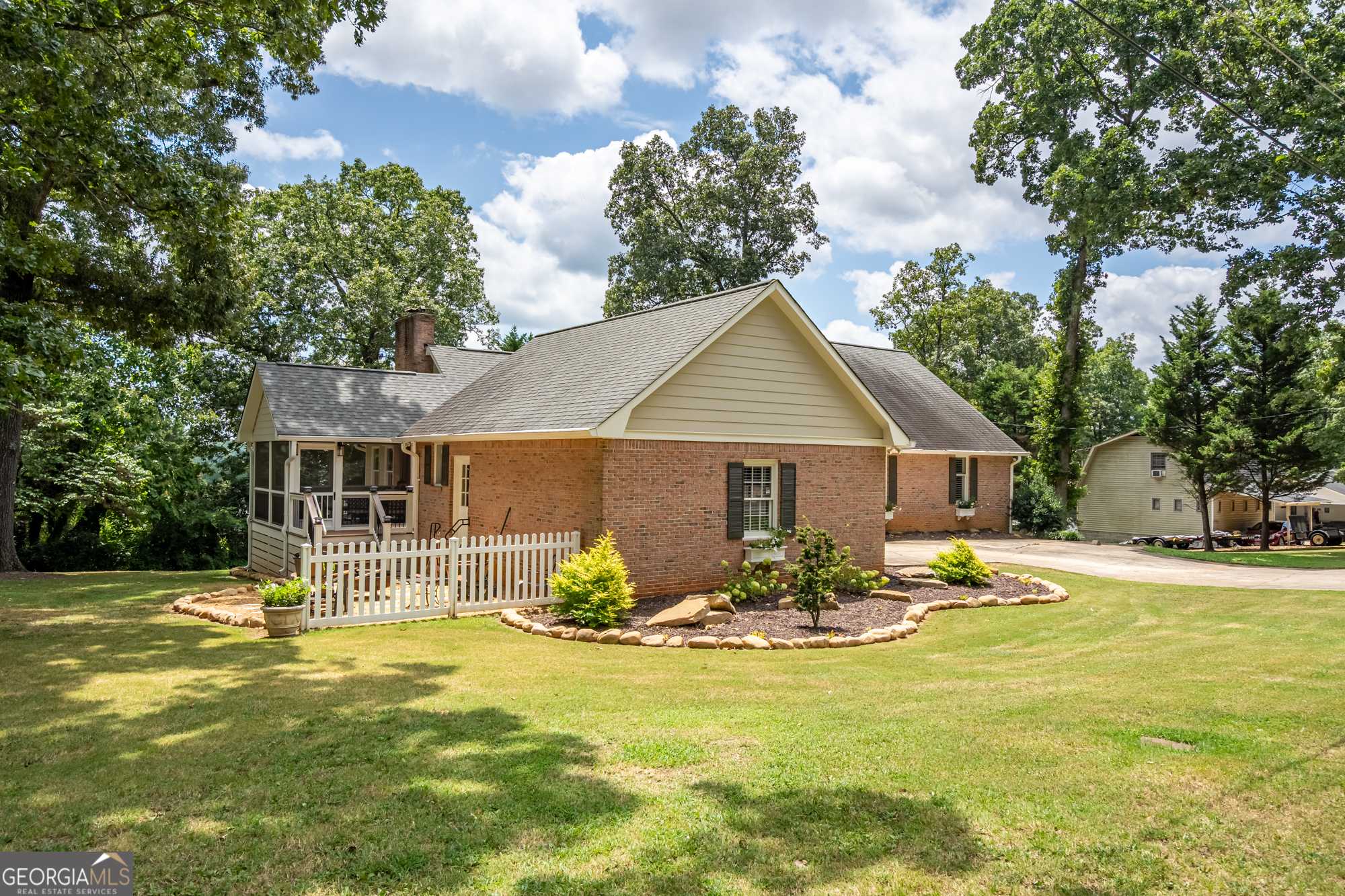 Cedartown, GA 30125,64 Virginia CIR