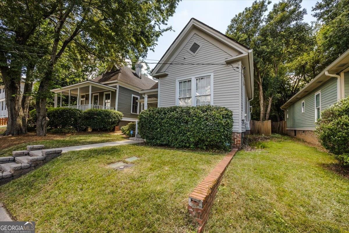 Macon, GA 31201,1130 Ash ST