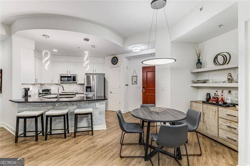 Atlanta, GA 30339,200 River Vista DR #713