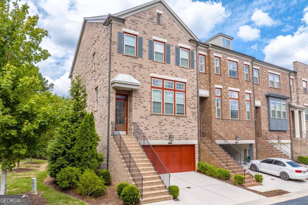 Dunwoody, GA 30338,1124 Holly AVE