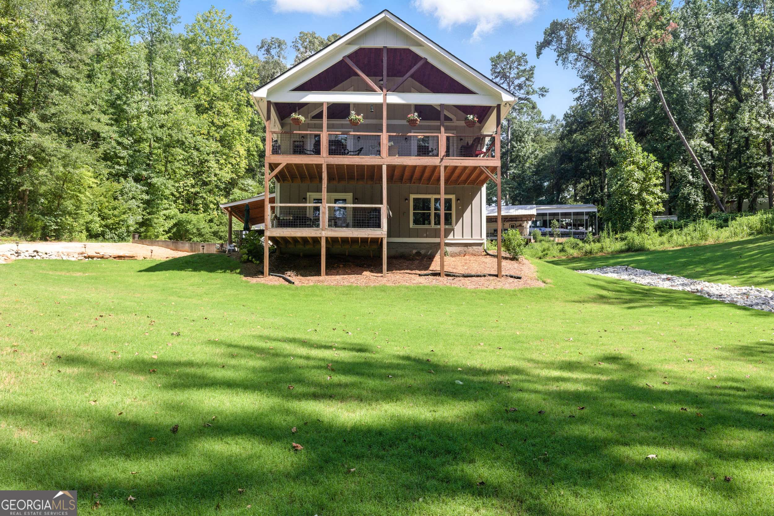 Lavonia, GA 30553,195 Stovall RD