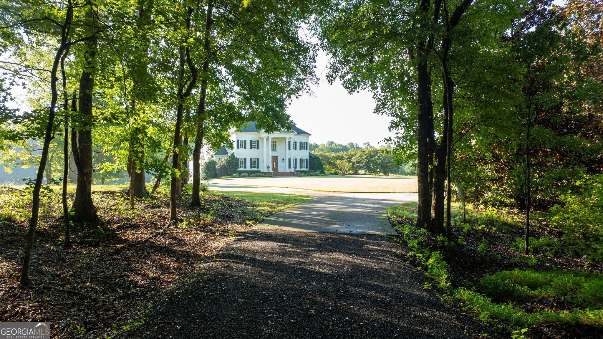 Moreland, GA 30259,833 Hines RD