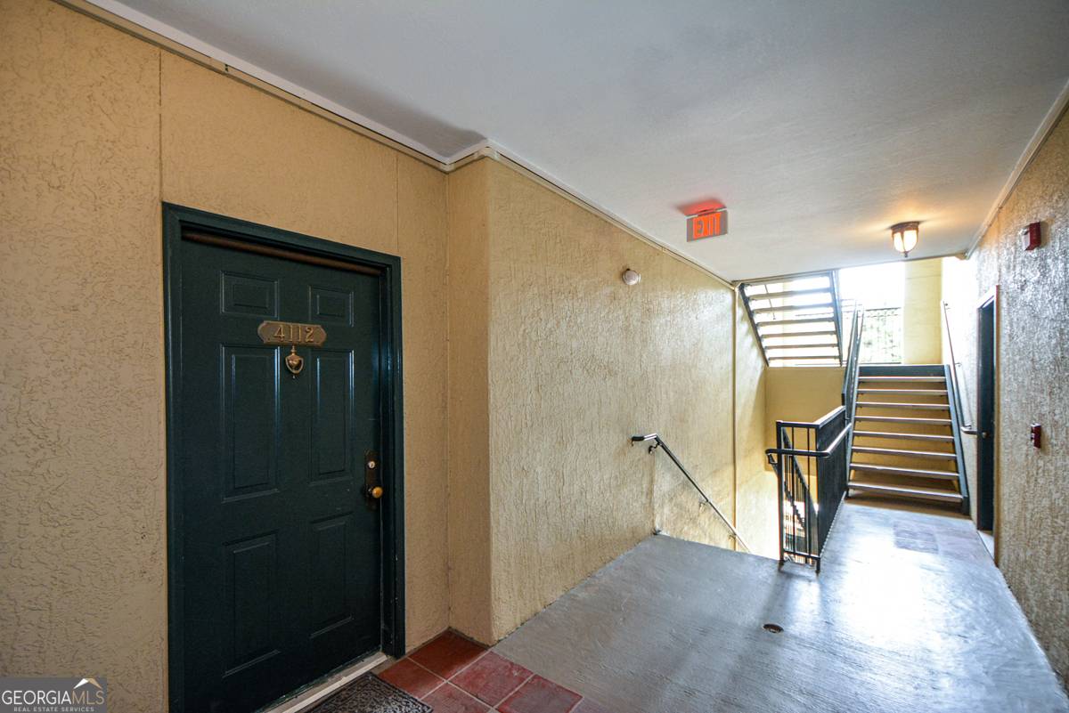 Atlanta, GA 30309,955 Juniper ST #4112