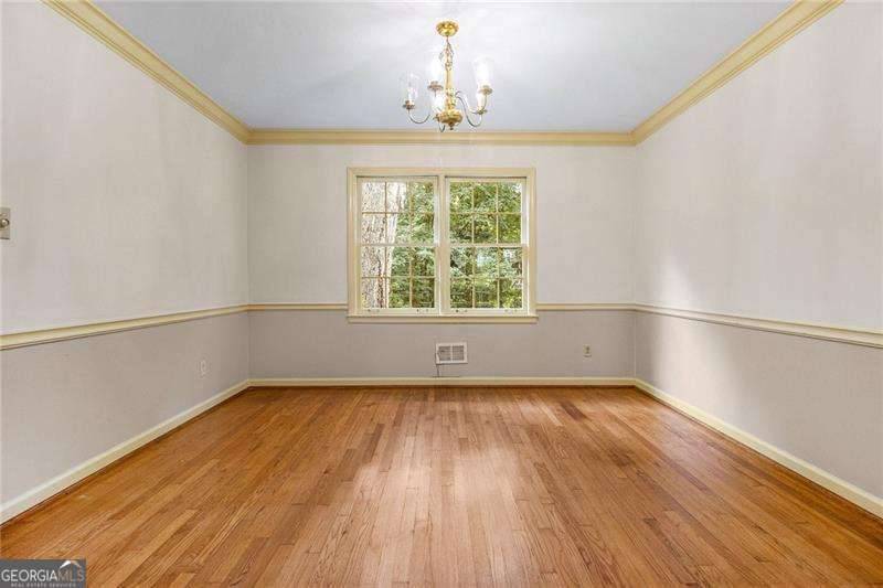 Atlanta, GA 30341,1865 Queens WAY