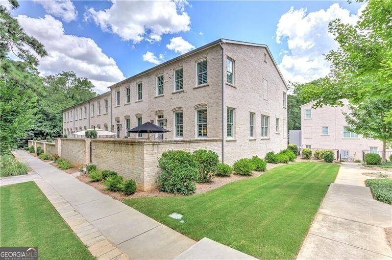 Roswell, GA 30075,501 Woodhollow DR