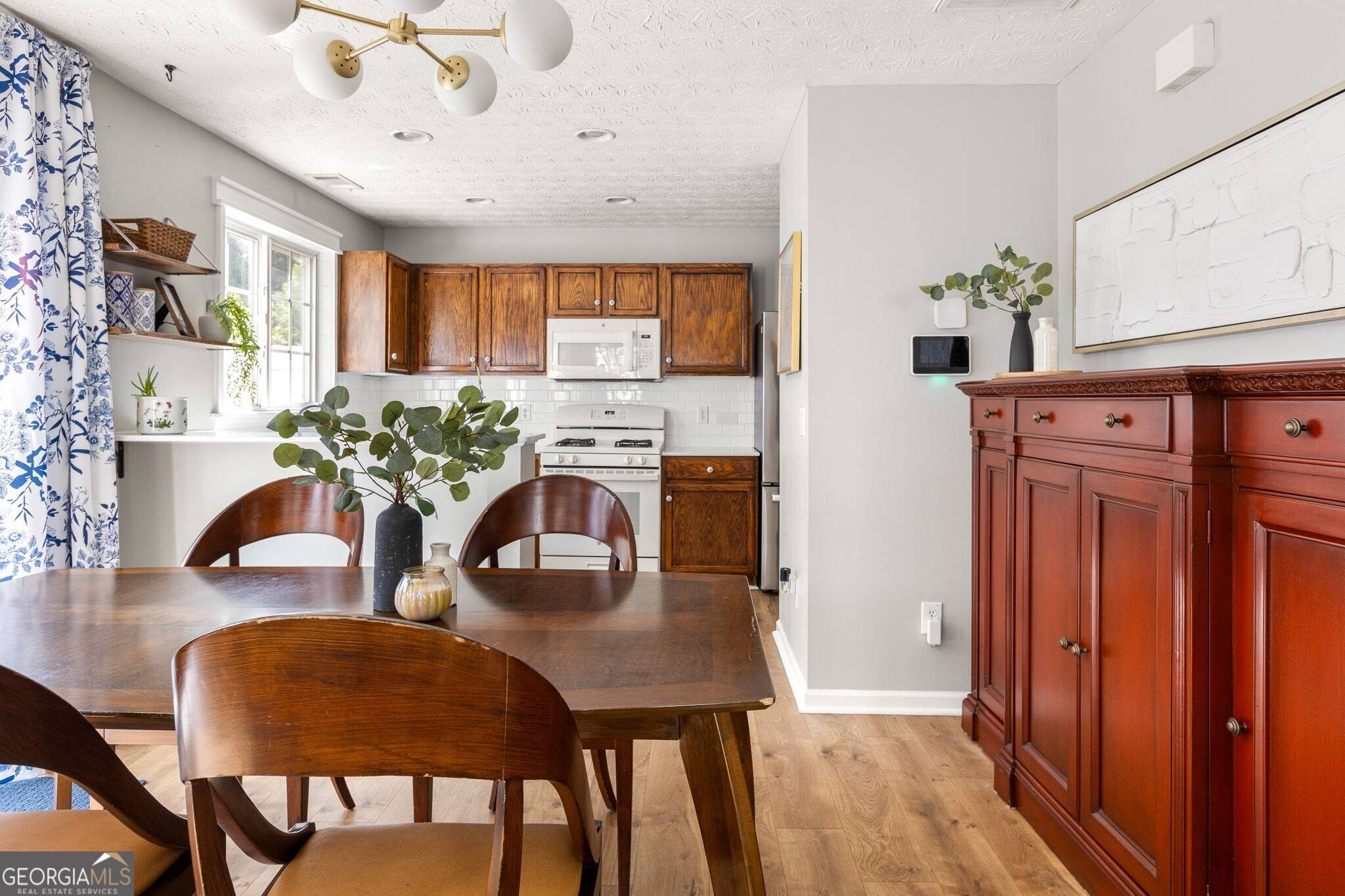 Woodstock, GA 30188,185 Swanee LN