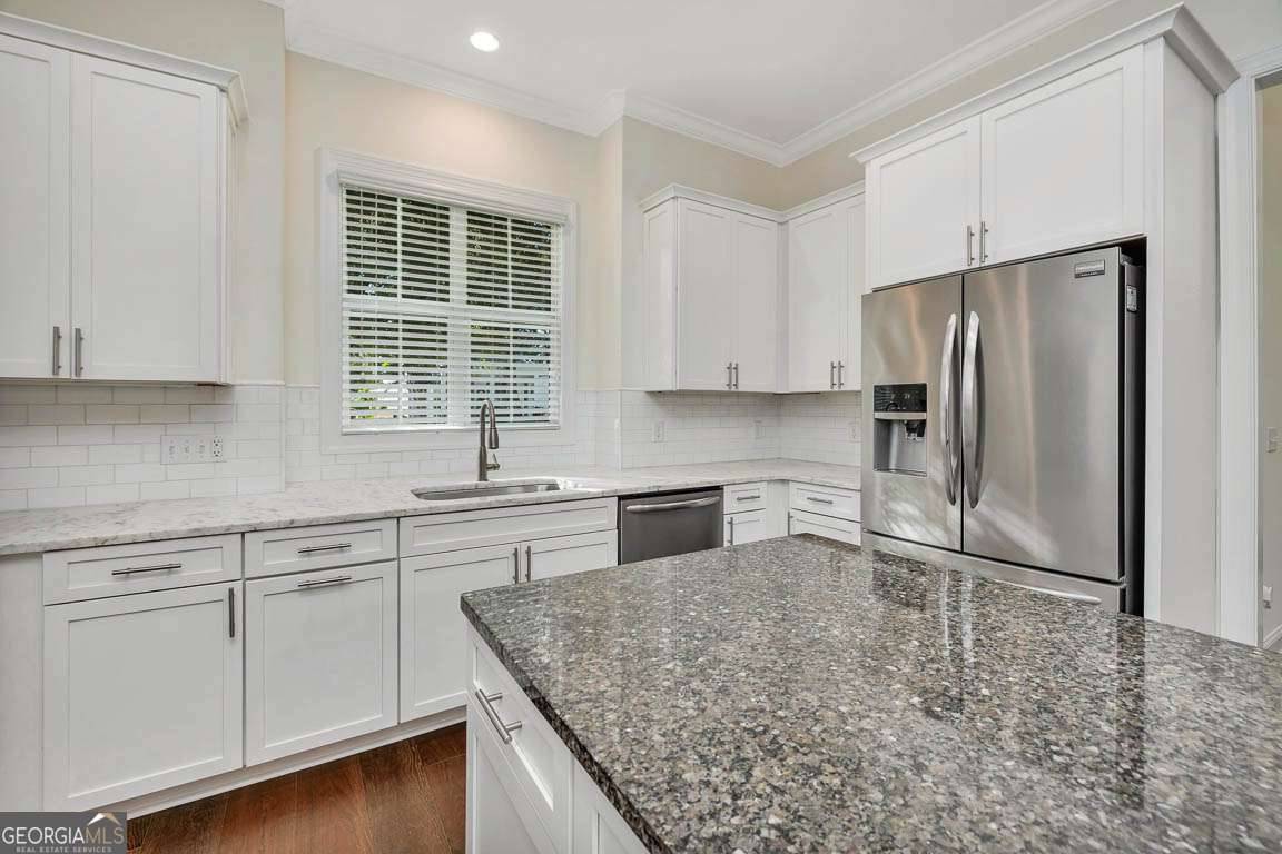 St. Simons, GA 31522,1040 Sinclair PT